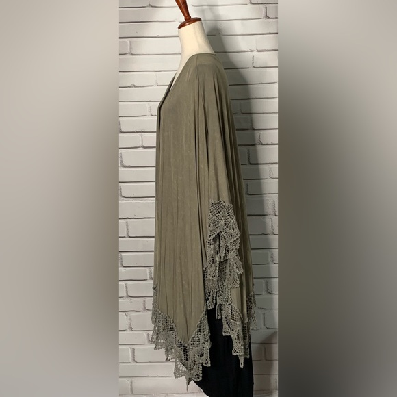 Women's POL Green Washed Jersey Shawls NEW - Picture 5 of 6